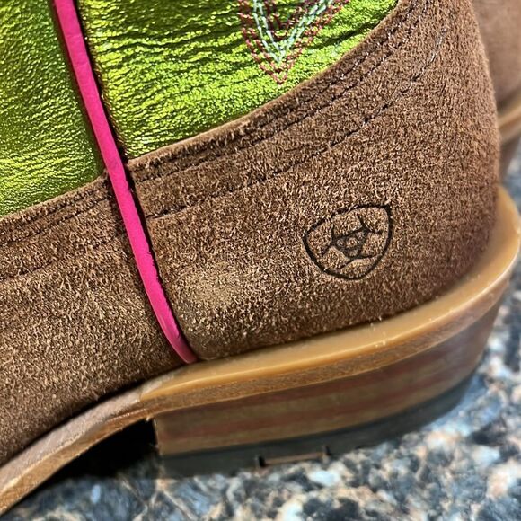 ARIAT WOMEN'S FUTURITY BOON WESTERN BOOTS - SQUARE TOE - Picture 5 of 16